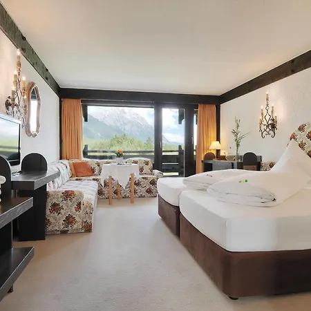 Kaysers Tirolresort - Wohlfuehlhotel Fuer Erwachsene Миминг