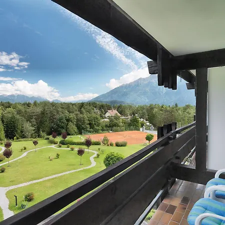 Kaysers Tirolresort - Wohlfuehlhotel Fuer Erwachsene Отель