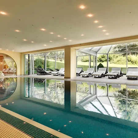 酒店 Kaysers Tirolresort - Wohlfuehlhotel Fuer Erwachsene 米耶明