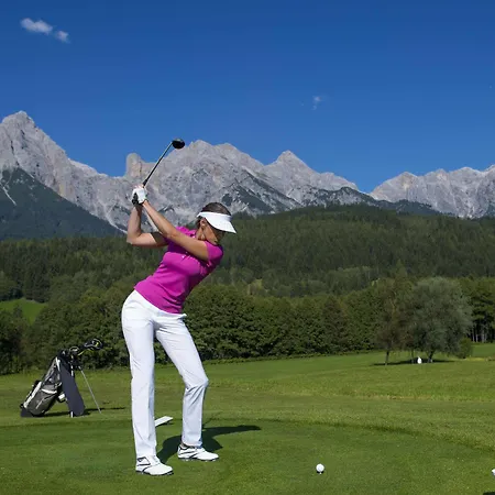 Kaysers Tirolresort - Wohlfuehlhotel Fuer Erwachsene 4* 米耶明