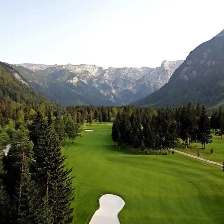 Kaysers Tirolresort - Wohlfuehlhotel Fuer Erwachsene 米耶明